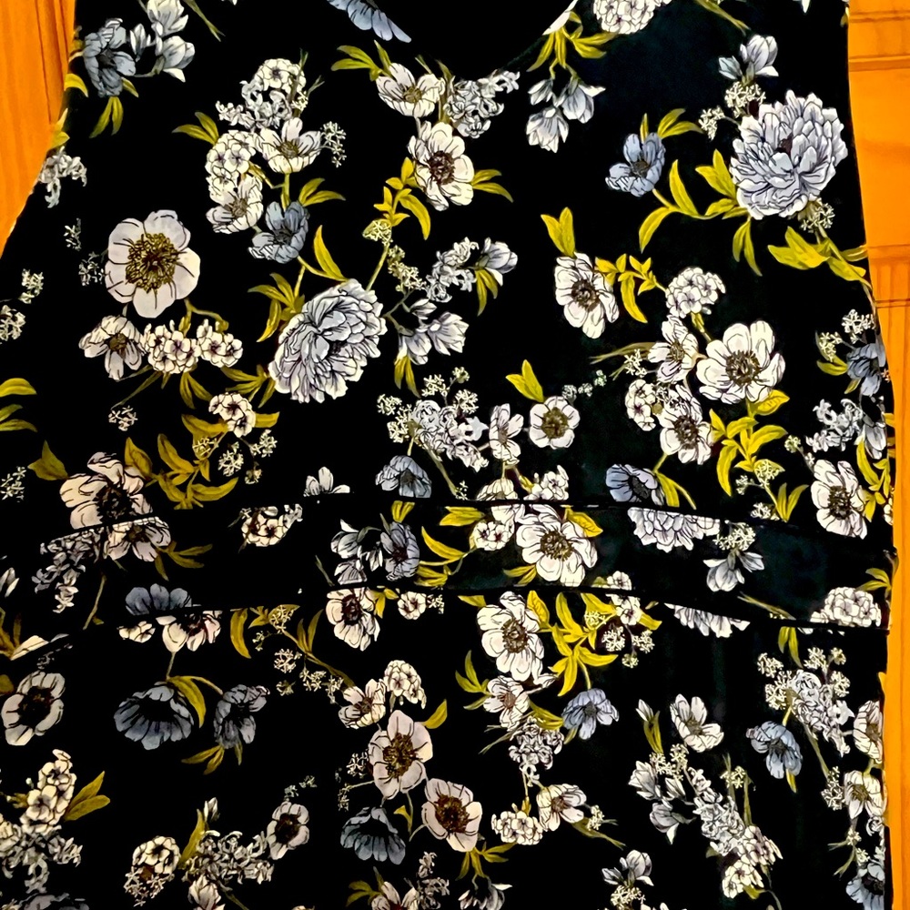 Wearever Blue floral dress by J.Jill - Picture 5 of 6